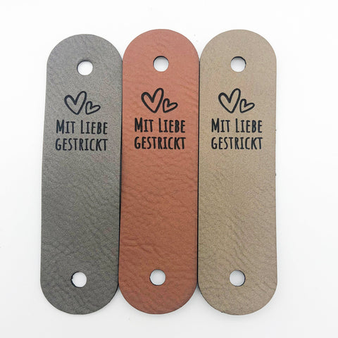 Label "Mit Liebe gestrickt" - verschiedene Farben - CS0009 - Stolz aus Holz
